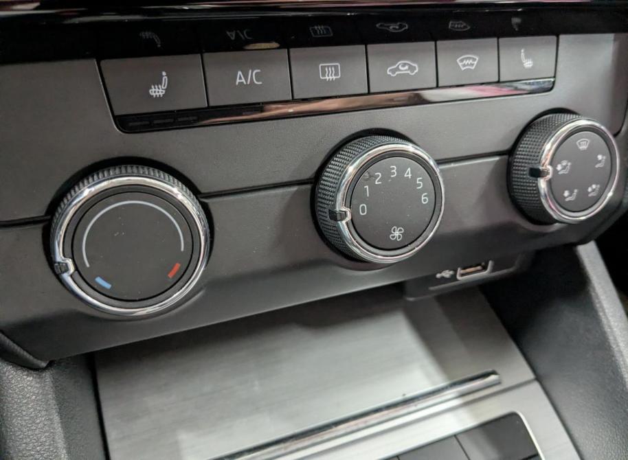 Skoda Octavia III (A7) Рестайлинг Санкт-Петербург  - изображение 28