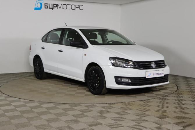 Volkswagen Polo V Рестайлинг с пробегом 2018 года, цена 1 399 990 рублей, 88056 км, седан, Автокод Объявления