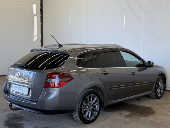 Renault Laguna III Рестайлинг с пробегом 2010 года, цена 850 000 рублей, 232331 км, универсал, Автокод Объявления