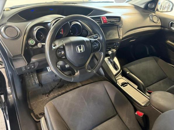 Honda Civic IX с пробегом 2012 года, цена 972 720 рублей, 186000 км, хэтчбек, Автокод Объявления