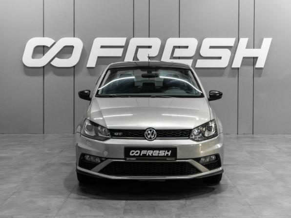 Volkswagen Polo V Рестайлинг с пробегом 2016 года, цена 1 299 000 рублей, 108395 км, седан, Автокод Объявления