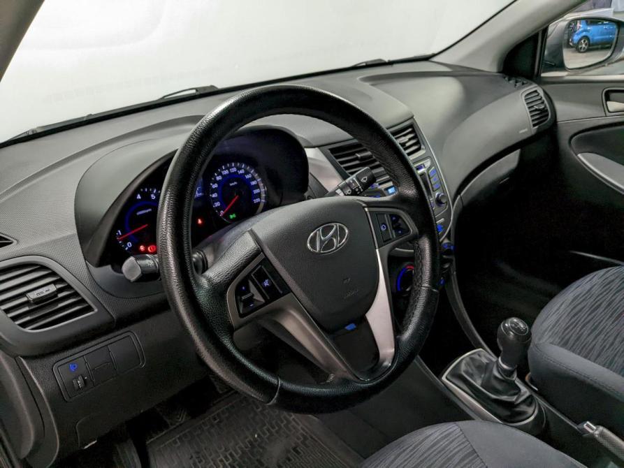 Hyundai Solaris I Рестайлинг Москва  - изображение 13