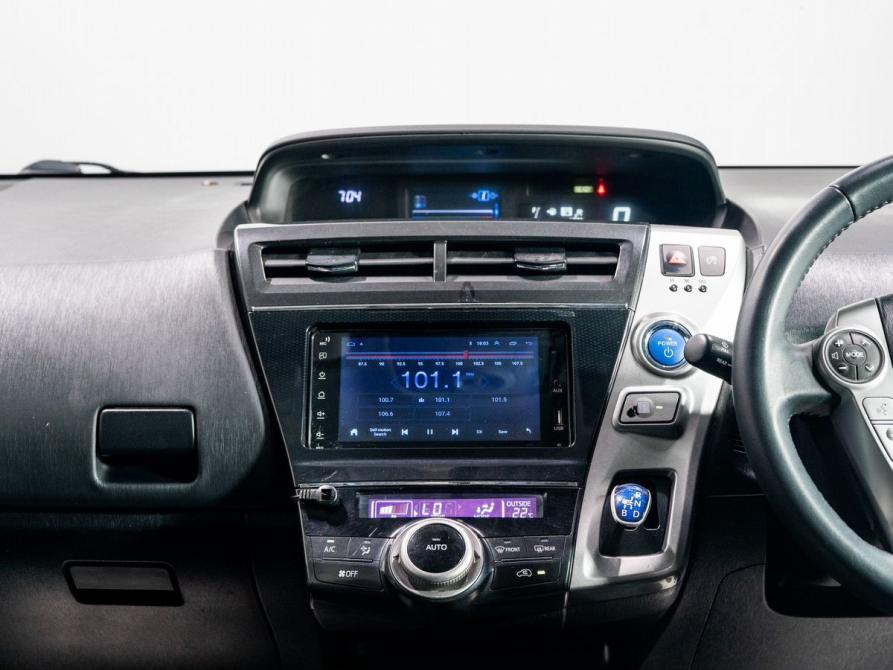 Toyota Prius Alpha I (ZVW40/41) Рестайлинг Чита  - изображение 9