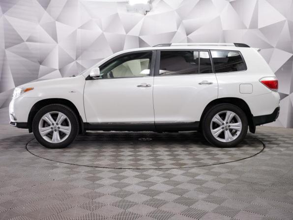 Toyota Highlander II (XU40) Рестайлинг с пробегом 2013 года, цена 1 844 000 рублей, 238000 км, внедорожник, Автокод Объявления