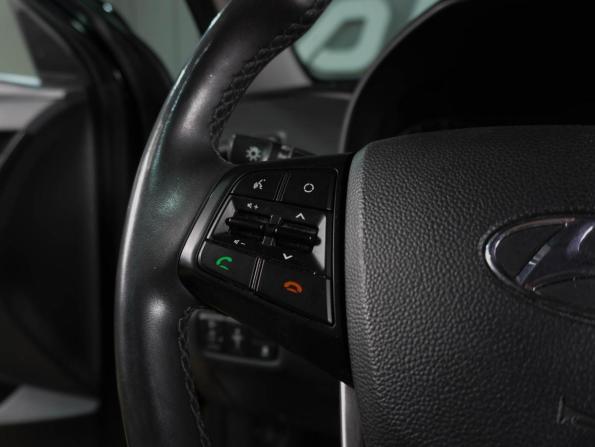 Hyundai Creta I с пробегом 2019 года, цена 1 969 000 рублей, 57702 км, внедорожник, Автокод Объявления