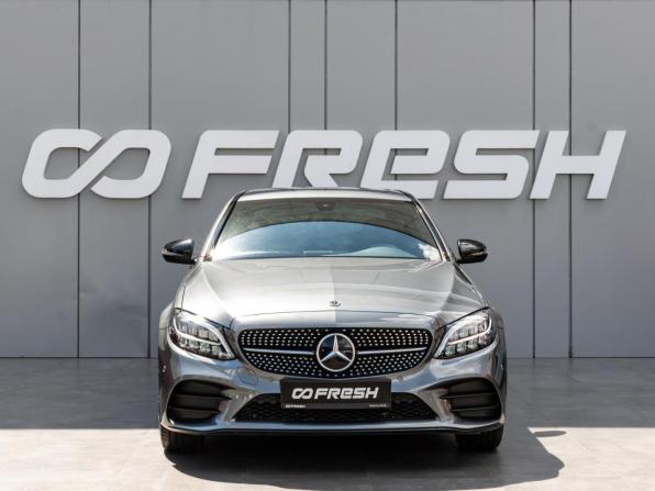 Mercedes-Benz C-Класс IV (W205) Рестайлинг с пробегом 2018 года, цена 2 990 000 рублей, 105753 км, седан, Автокод Объявления