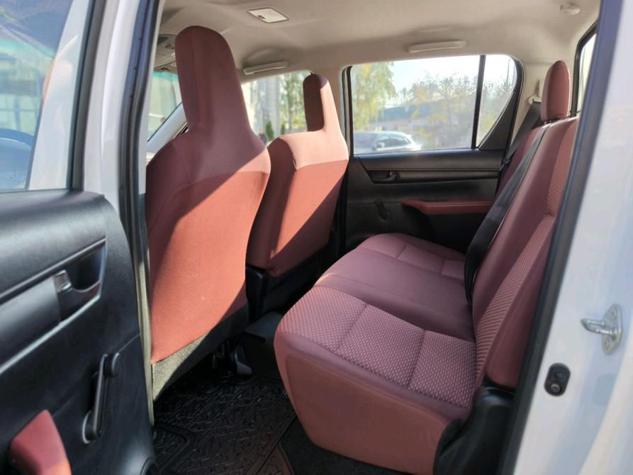 Toyota Hilux VIII Рестайлинг 2 Санкт-Петербург  - изображение 11