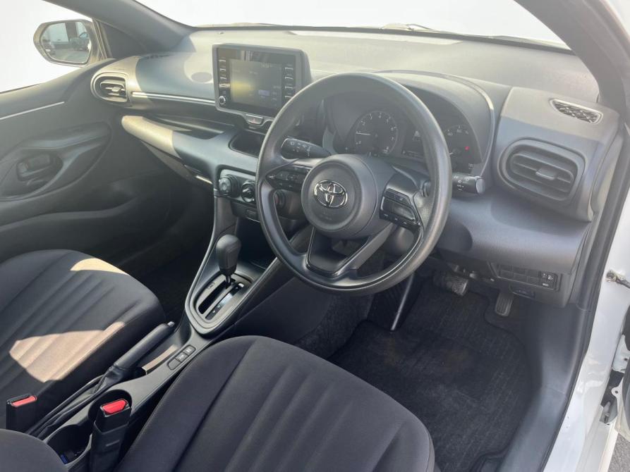 Toyota Yaris IV Курган  - изображение 7