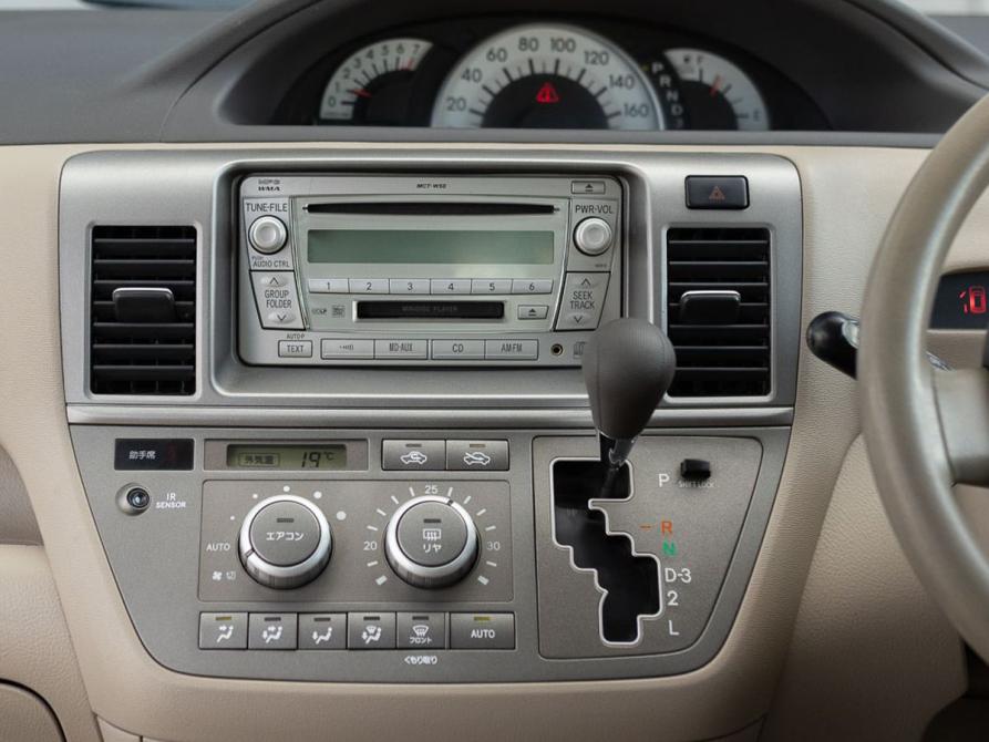 Toyota Raum II Новосибирск  - изображение 13