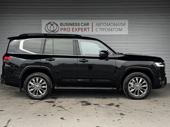 Toyota Land Cruiser 300 Series с пробегом 2025 года, цена 14 550 000 рублей, 9331 км, внедорожник, Автокод Объявления
