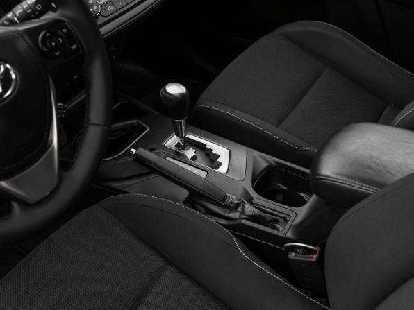 Toyota RAV4 IV (XA40) Рестайлинг с пробегом 2017 года, цена 2 450 000 рублей, 146102 км, внедорожник, Автокод Объявления