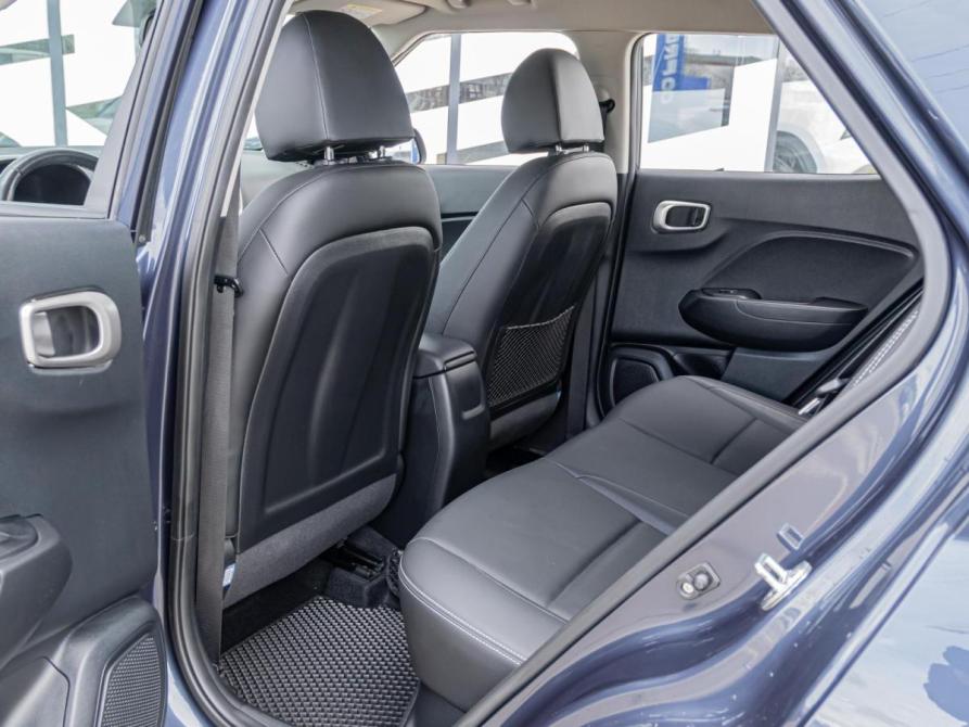 Hyundai Venue I Краснодар  - изображение 11