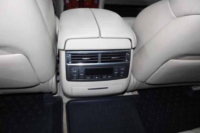 Lexus LX III с пробегом 2008 года, цена 3 500 000 рублей, 199215 км, внедорожник, Автокод Объявления
