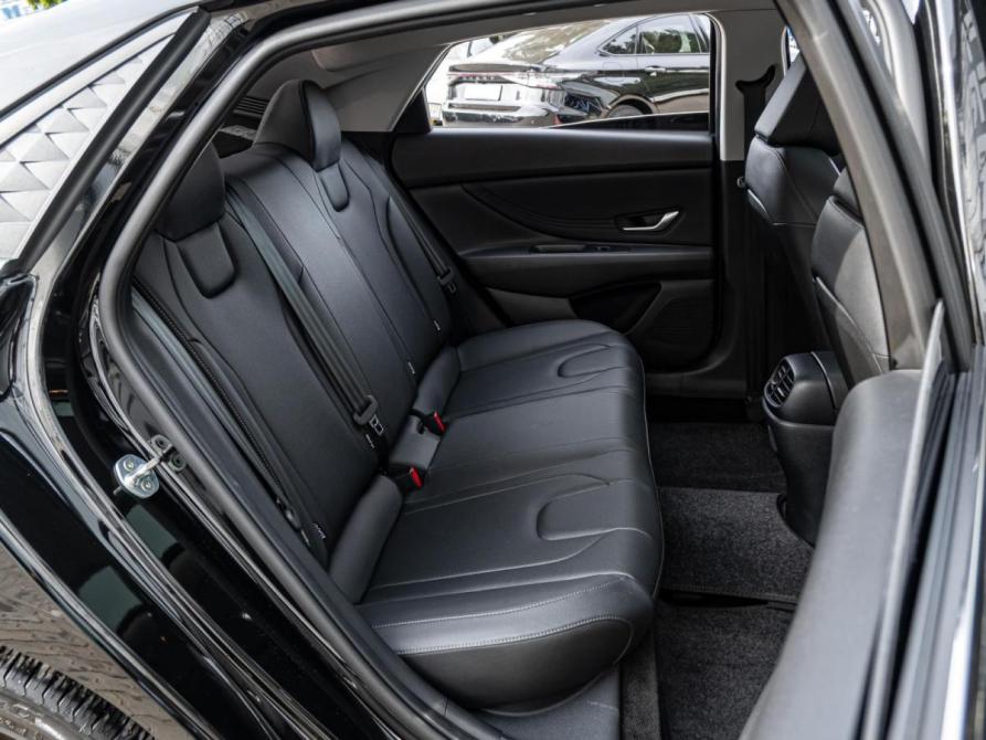 Hyundai Elantra VII (CN7) Рестайлинг Краснодар  - изображение 7