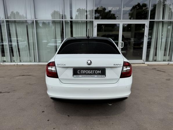 Skoda Rapid I Рестайлинг с пробегом 2019 года, цена 1 423 000 рублей, 55095 км, лифтбек, Автокод Объявления