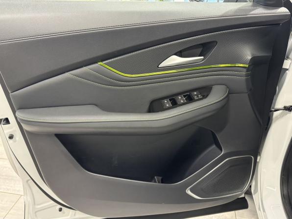 Forthing T5 EVO с пробегом 2023 года, цена 2 650 000 рублей, 17543 км, внедорожник, Автокод Объявления