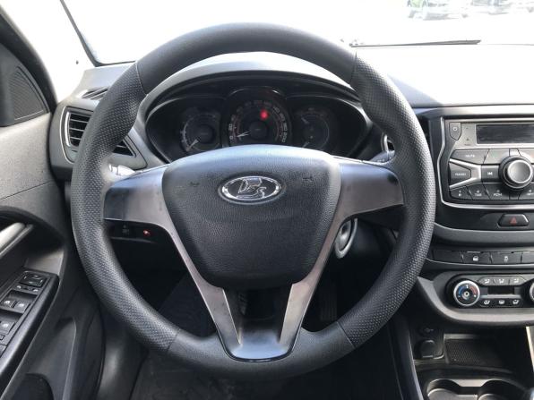 Lada (ВАЗ) Vesta I с пробегом 2017 года, цена 860 000 рублей, 211945 км, седан, Автокод Объявления
