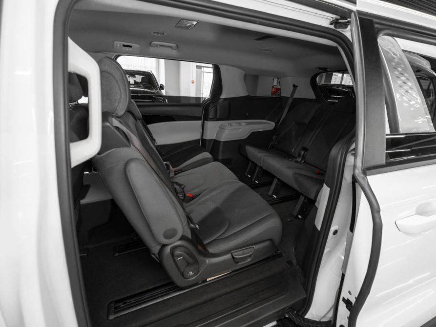 Kia Carnival IV Москва  - изображение 14