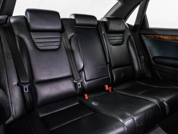 Audi S4 III (B7) с пробегом 2005 года, цена 1 474 110 рублей, 128433 км, седан, Автокод Объявления