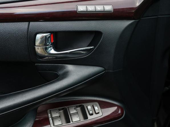 Lexus LX III Рестайлинг с пробегом 2013 года, цена 4 149 000 рублей, 229654 км, внедорожник, Автокод Объявления