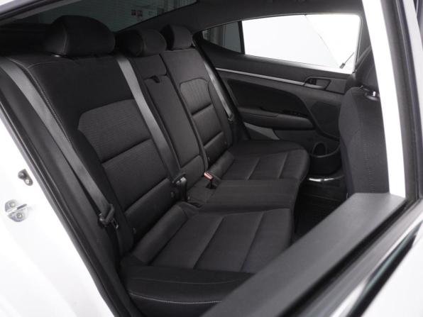 Hyundai Elantra VI (AD) с пробегом 2017 года, цена 1 350 000 рублей, 219935 км, седан, Автокод Объявления
