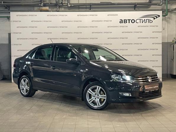 Volkswagen Polo V Рестайлинг с пробегом 2018 года, цена 1 139 000 рублей, 56095 км, седан, Автокод Объявления