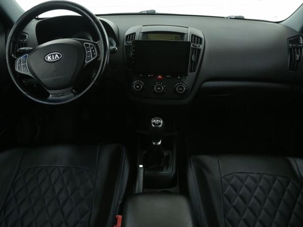 Kia Ceed I с пробегом 2008 года, цена 425 000 рублей, 342000 км, хэтчбек, Автокод Объявления