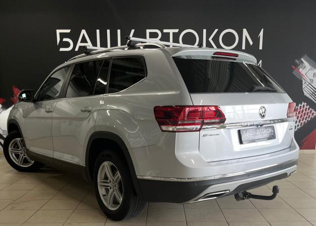 Volkswagen Teramont I с пробегом 2018 года, цена 2 915 000 рублей, 195166 км, внедорожник, Автокод Объявления