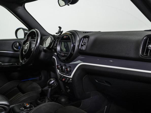 Mini Countryman II с пробегом 2018 года, цена 2 289 000 рублей, 203666 км, внедорожник, Автокод Объявления