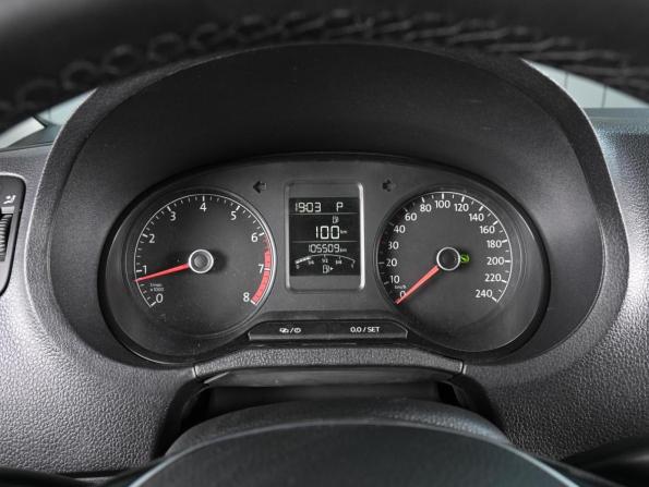 Volkswagen Polo V Рестайлинг с пробегом 2018 года, цена 1 299 000 рублей, 105509 км, седан, Автокод Объявления