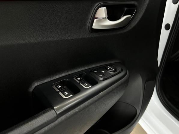 Kia Rio IV с пробегом 2020 года, цена 1 700 000 рублей, 83985 км, седан, Автокод Объявления