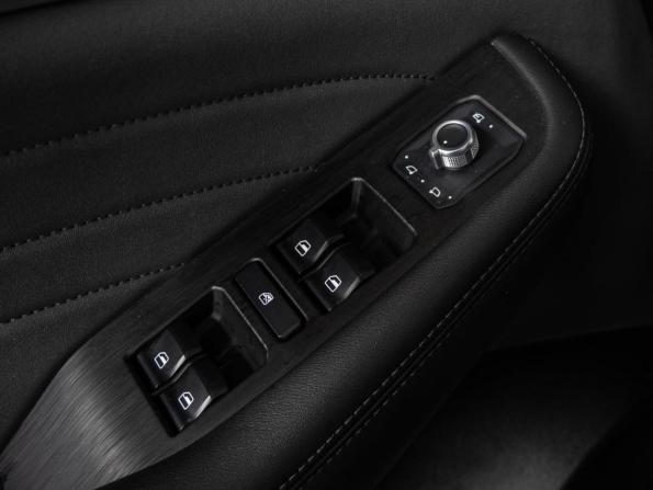 Haval F7 I Рестайлинг с пробегом 2023 года, цена 2 420 000 рублей, 31794 км, внедорожник, Автокод Объявления