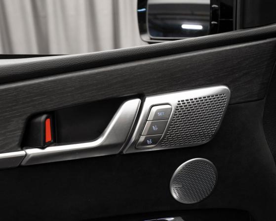 Kia Mohave I Рестайлинг 2 с пробегом 2022 года, цена 5 290 000 рублей, 60383 км, внедорожник, Автокод Объявления