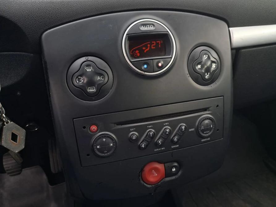 Renault Clio III Санкт-Петербург  - изображение 13