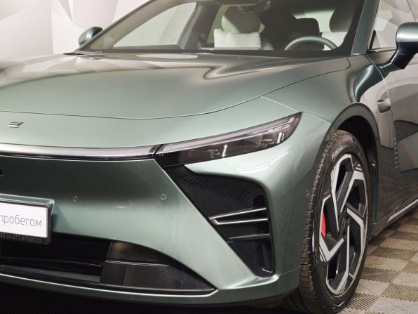 Exeed Exlantix ES с пробегом 2025 года, цена 4 400 000 рублей, 15021 км, седан, Автокод Объявления