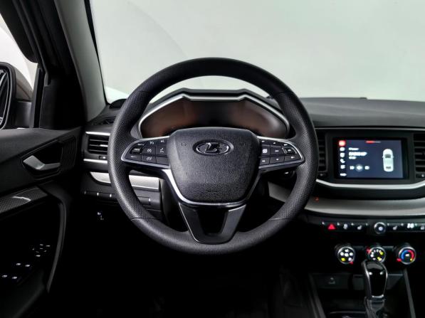 Lada (ВАЗ) Vesta I Рестайлинг (NG) с пробегом 2024 года, цена 1 299 000 рублей, 47342 км, седан, Автокод Объявления