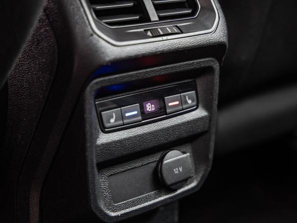 Volkswagen Tiguan II с пробегом 2017 года, цена 2 268 000 рублей, 180162 км, внедорожник, Автокод Объявления