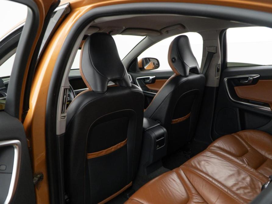 Volvo S60 II Москва  - изображение 11