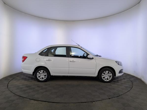 Lada (ВАЗ) Granta I Рестайлинг с пробегом 2022 года, цена 655 000 рублей, 99874 км, седан, Автокод Объявления