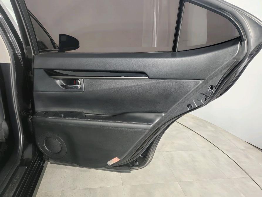 Lexus ES VI Санкт-Петербург  - изображение 25