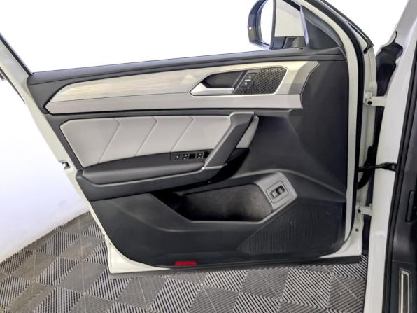 Volkswagen Tayron II (China Market) с пробегом 2023 года, цена 4 190 000 рублей, 20990 км, внедорожник, Автокод Объявления