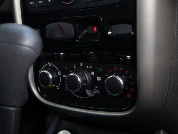 Renault Duster I с пробегом 2014 года, цена 978 000 рублей, 98000 км, внедорожник, Автокод Объявления