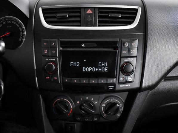 Suzuki Swift IV с пробегом 2011 года, цена 735 000 рублей, 190626 км, хэтчбек, Автокод Объявления