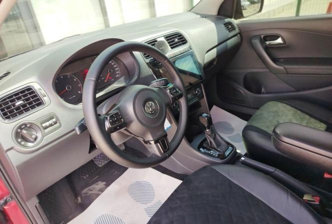 Volkswagen Polo V с пробегом 2012 года, цена 950 000 рублей, 181388 км, седан, Автокод Объявления