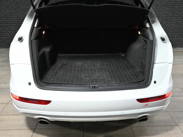 Audi Q5 I (8R) Рестайлинг с пробегом 2013 года, цена 1 840 000 рублей, 163940 км, внедорожник, Автокод Объявления