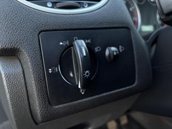 Ford Focus II с пробегом 2005 года, цена 409 990 рублей, 244000 км, седан, Автокод Объявления