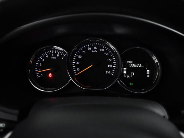 Renault Sandero II Рестайлинг с пробегом 2019 года, цена 989 000 рублей, 130643 км, хэтчбек, Автокод Объявления