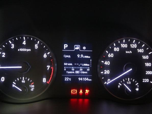Hyundai Solaris II с пробегом 2018 года, цена 1 290 000 рублей, 94103 км, седан, Автокод Объявления