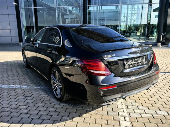 Mercedes-Benz E-Класс V (W213 S213 C238) с пробегом 2017 года, цена 3 690 000 рублей, 76170 км, седан, Автокод Объявления