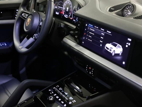 Porsche Cayenne III Рестайлинг с пробегом 2024 года, цена 15 950 000 рублей, 5253 км, внедорожник, Автокод Объявления
